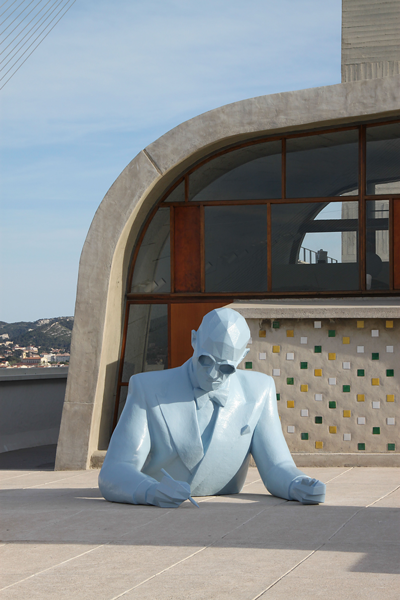 Le-Corbusier-(Buste),-2013---Artiste-Xavier-Veilhan---Architectones,-Unité-d'habitation,-Cité-Radieuse,-MAMO,-Marseille,-France---Photo-2-Vincent-Laganier