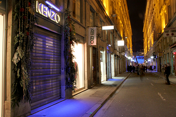 Inauguration-4-décembre-2013---Démonstrateur-éclairage-commerce,-rue-ancienne-Préfecture,-Lyon,-France---Photo1-Vincent-Laganier