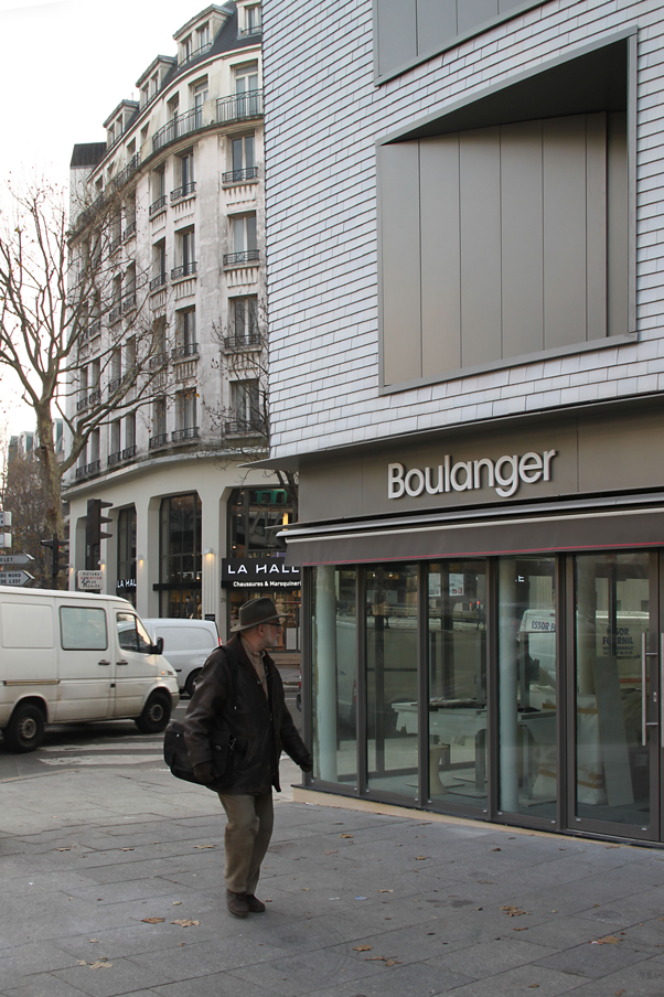 Façade Nord, commerce de boulangerie, logements sociaux, Paris, France - Fresh architectes - Photo Vincent Laganier