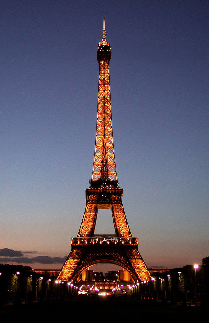 Tour Eiffel, Paris, France - Conception lumière : Pierre Bideau - SNTE - Photo : Vincent Laganier