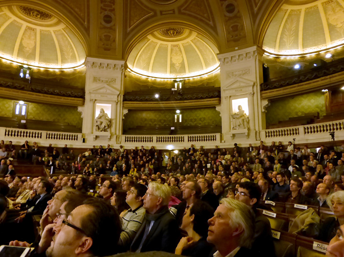 Année de la Lumière en France 2015 - Cérémonie de lancement - Public - Grand Amphithéâtre de la Sorbonne, Paris - Photo : Vincent Laganier