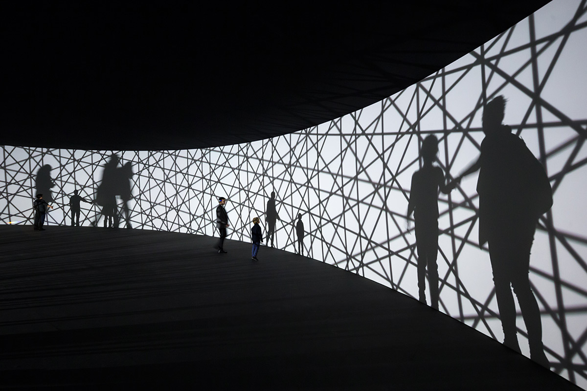 Olafur Eliasson, Map for unthought thought, 2014 - Fondation Louis Vuitton, Paris, France - Photo : Iwan Baan
