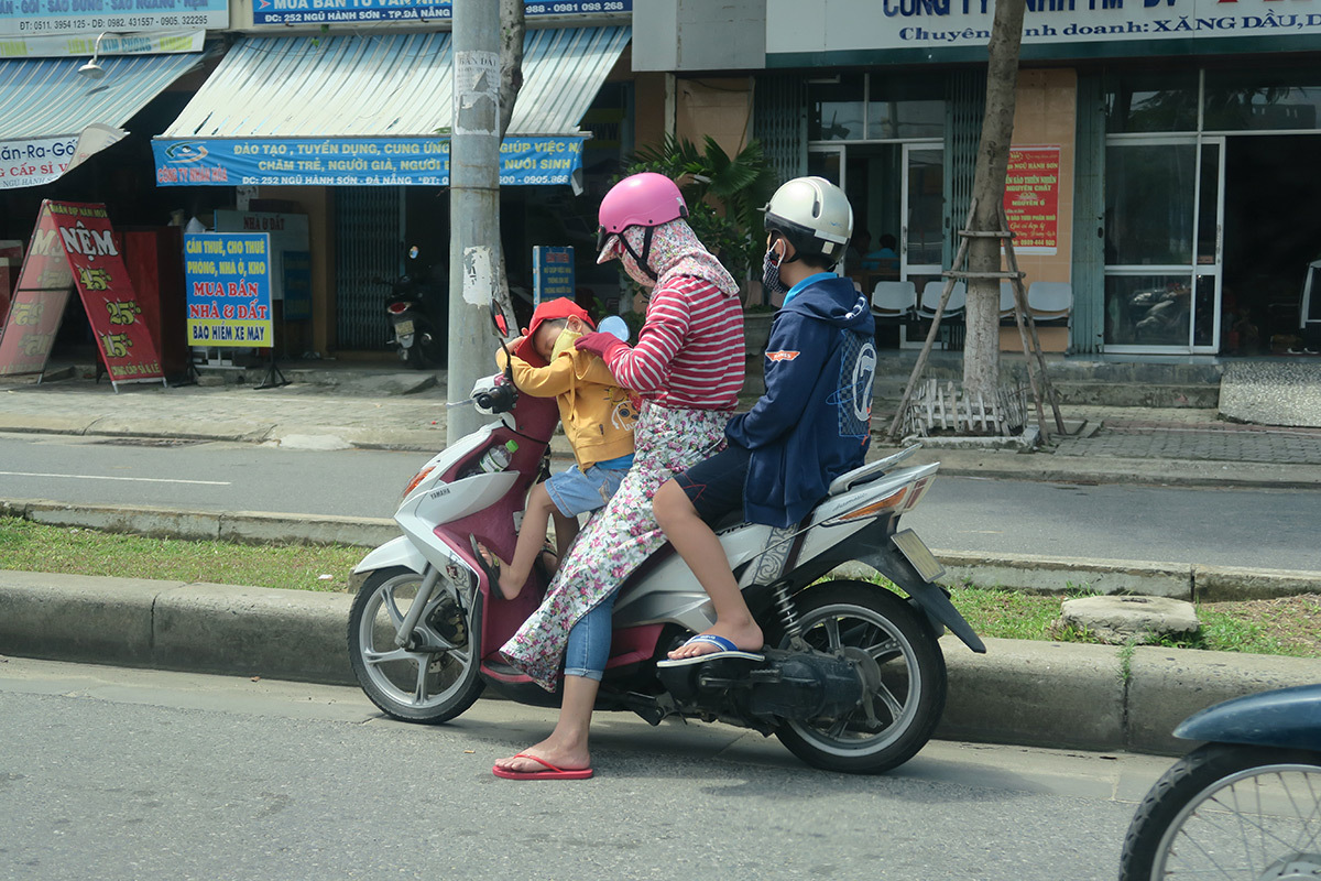 Danang - Voyage au Vietnam © Roger Narboni, concepteur lumière